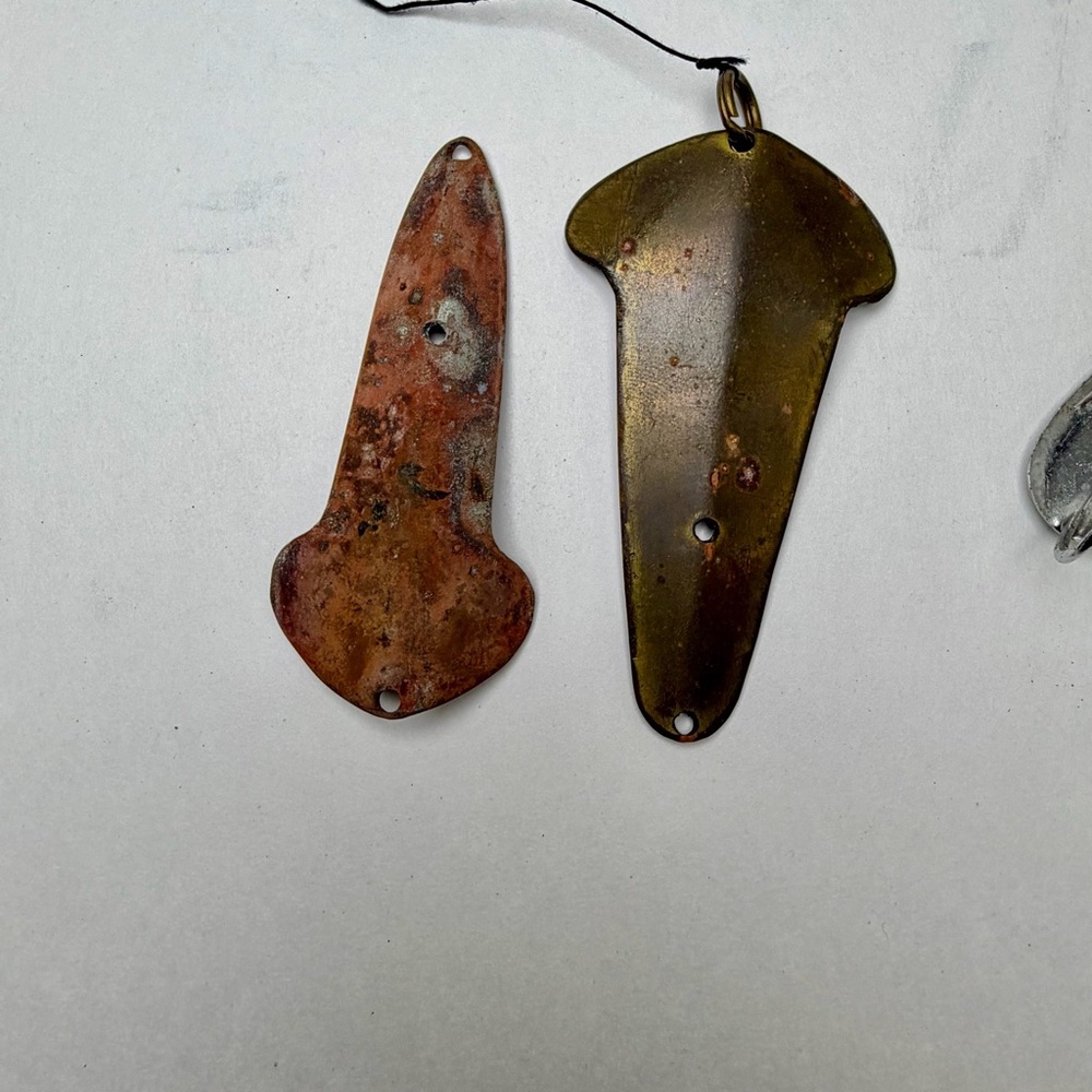 Vintage Fishing Lure Lot (16) Spoons Spinners Metal Tackle Box Find - Picture 8 of 10